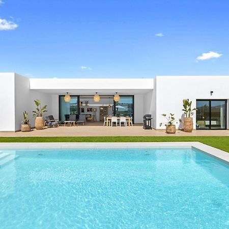 Villa Ayala Villaverde  Eksteriør billede