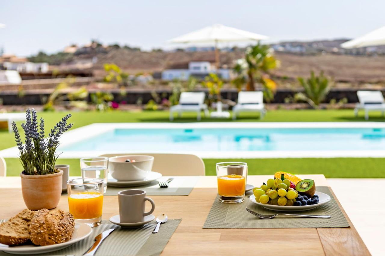 Villa Ayala Villaverde  Eksteriør billede
