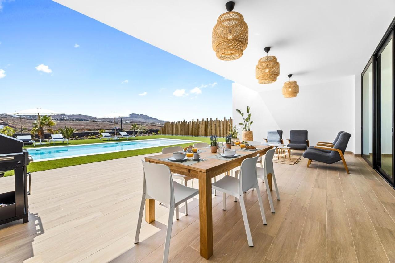 Villa Ayala Villaverde  Eksteriør billede